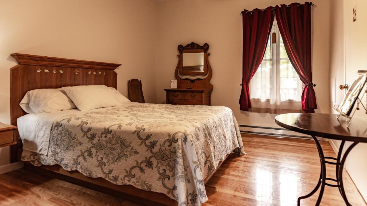 Auberge Akamaraska Kamouraska Luaran gambar