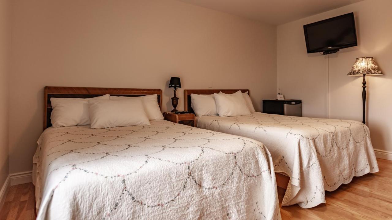 Auberge Akamaraska Kamouraska Luaran gambar